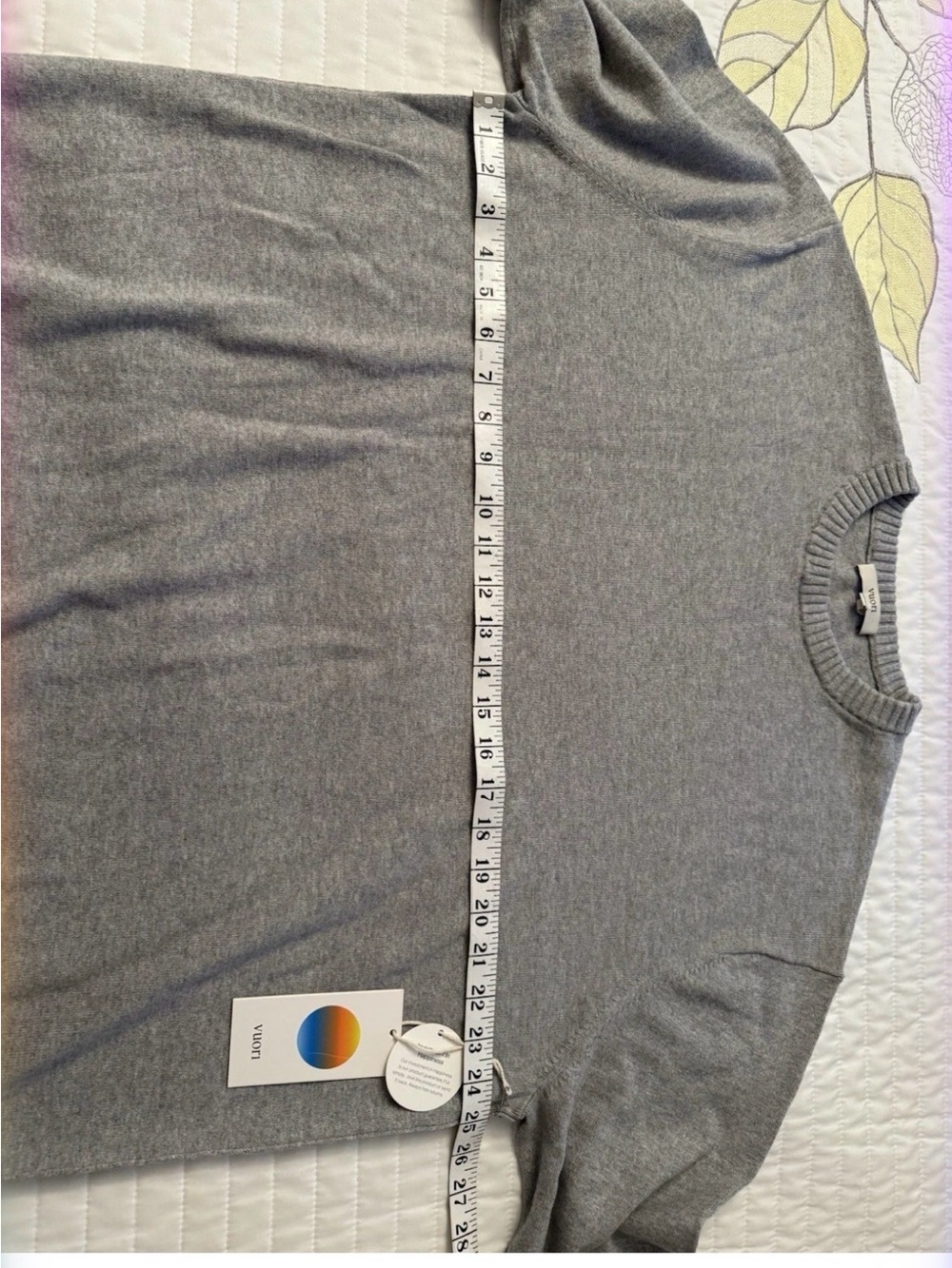 Vuori Men’s Gray Crewneck Sweater XL NWT - Picture 2 of 8